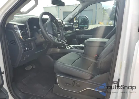 2024 Ford F250 Super Duty из США, поврежденный, VIN 1FT8W2BM8REE98381